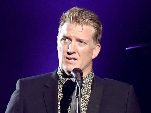 Josh Homme, do Queens of the Stone Age, revela batalha contra o câncer