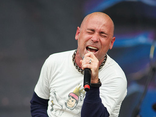 John Bush cogita turnê solo com material do Anthrax