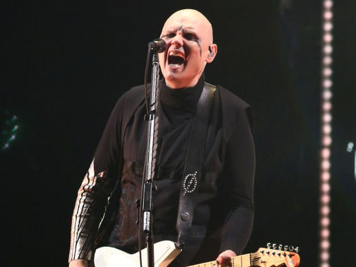 Billy Corgan explica por que os jovens do TikTok estão se conectando com músicas do Anos 90