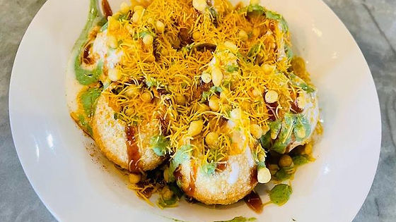 Masala Poori (6 balls)