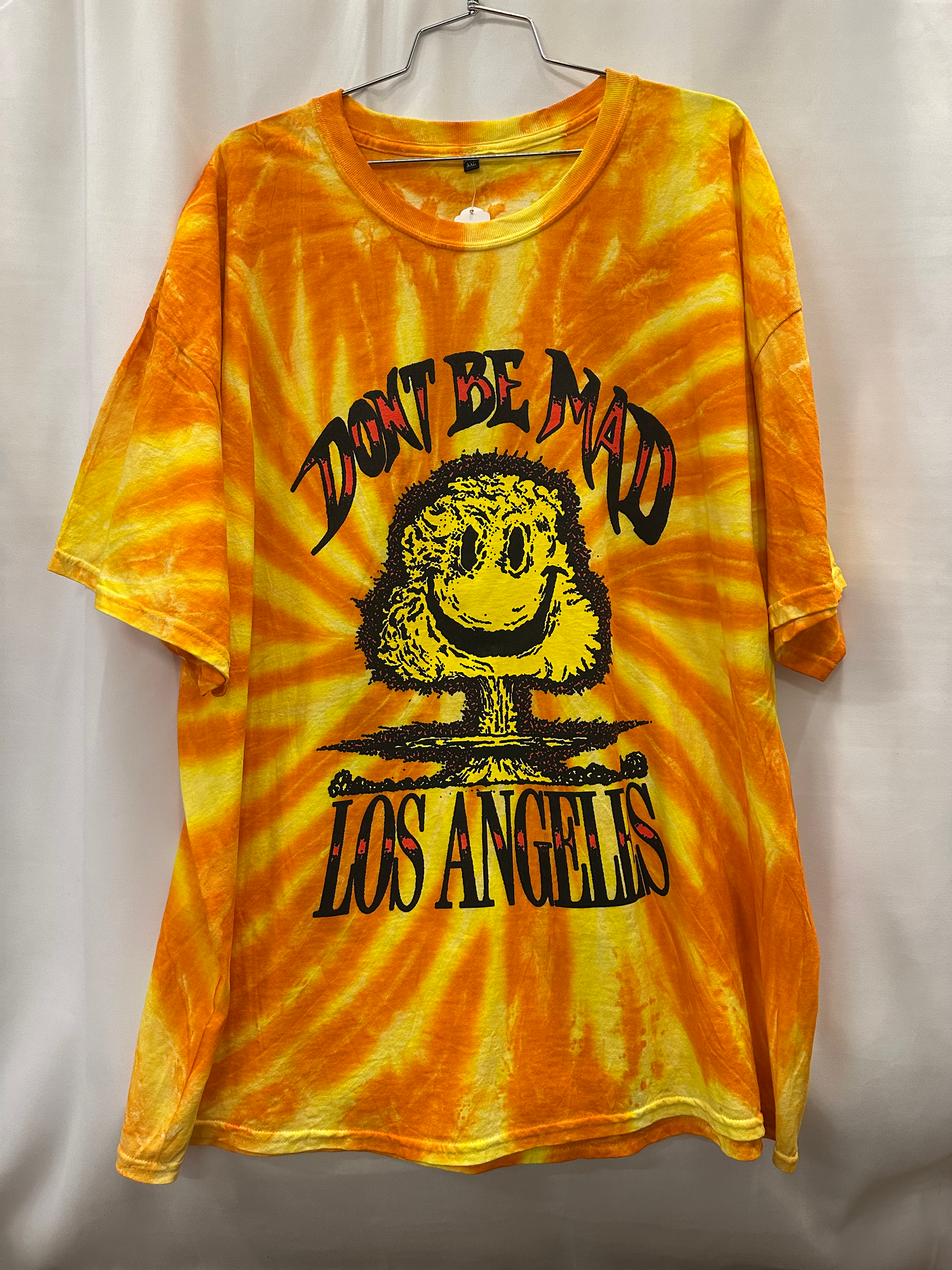 Don’t Be Mad Los Angeles T-shirt