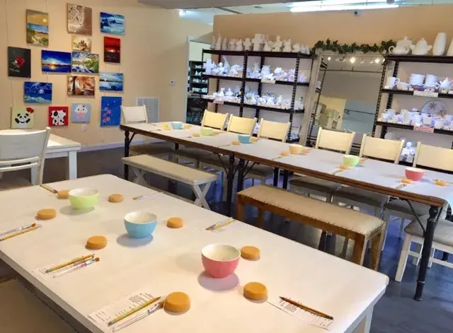 Thumbnail: Painting Pottery Cafe