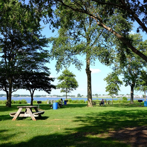 Thumbnail: Maclearie Park
