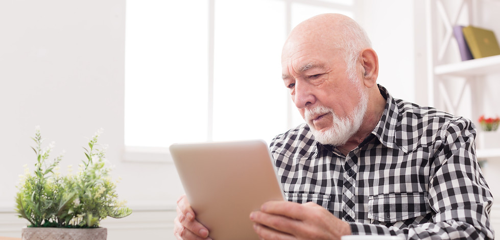 Patient using ipad jpg