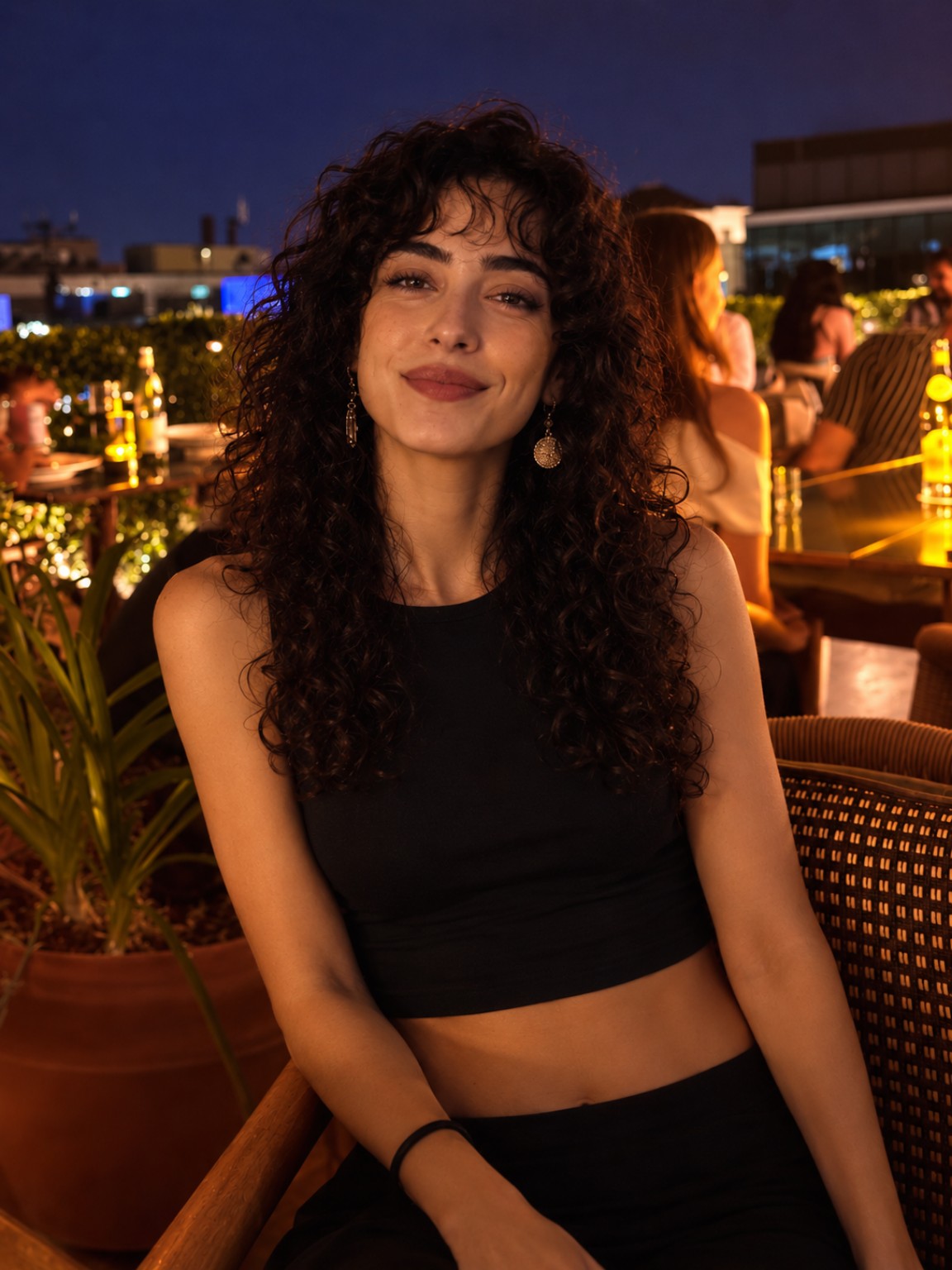Gece terasında ADA