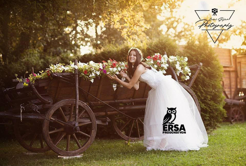 Gelin–Damat Dış Mekan Fotoğraf Çekimi