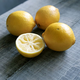 High in vitamin C; low calories; contains beneficial plant compounds.