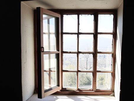 Drafty Windows: 7 Signs You Need Professional Weather Sealing
