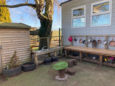 Mud kitchen.jpg