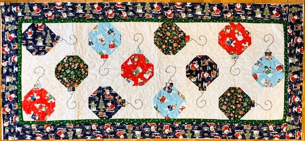 Charming Ornament Runner