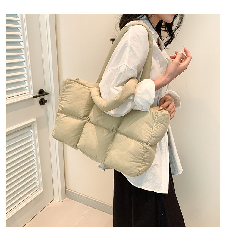 Thumbnail: Women Tote Handbags Quilted Plaid Bag Retro Trendy Checkered Waterproof Shoulder