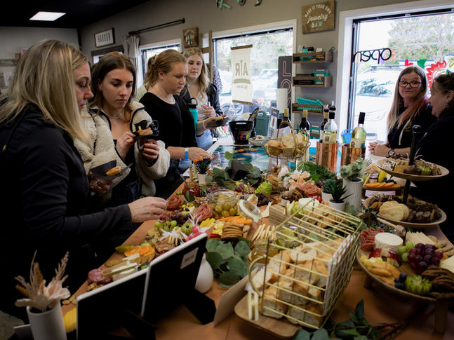 Gig Harbor Sip & Stroll