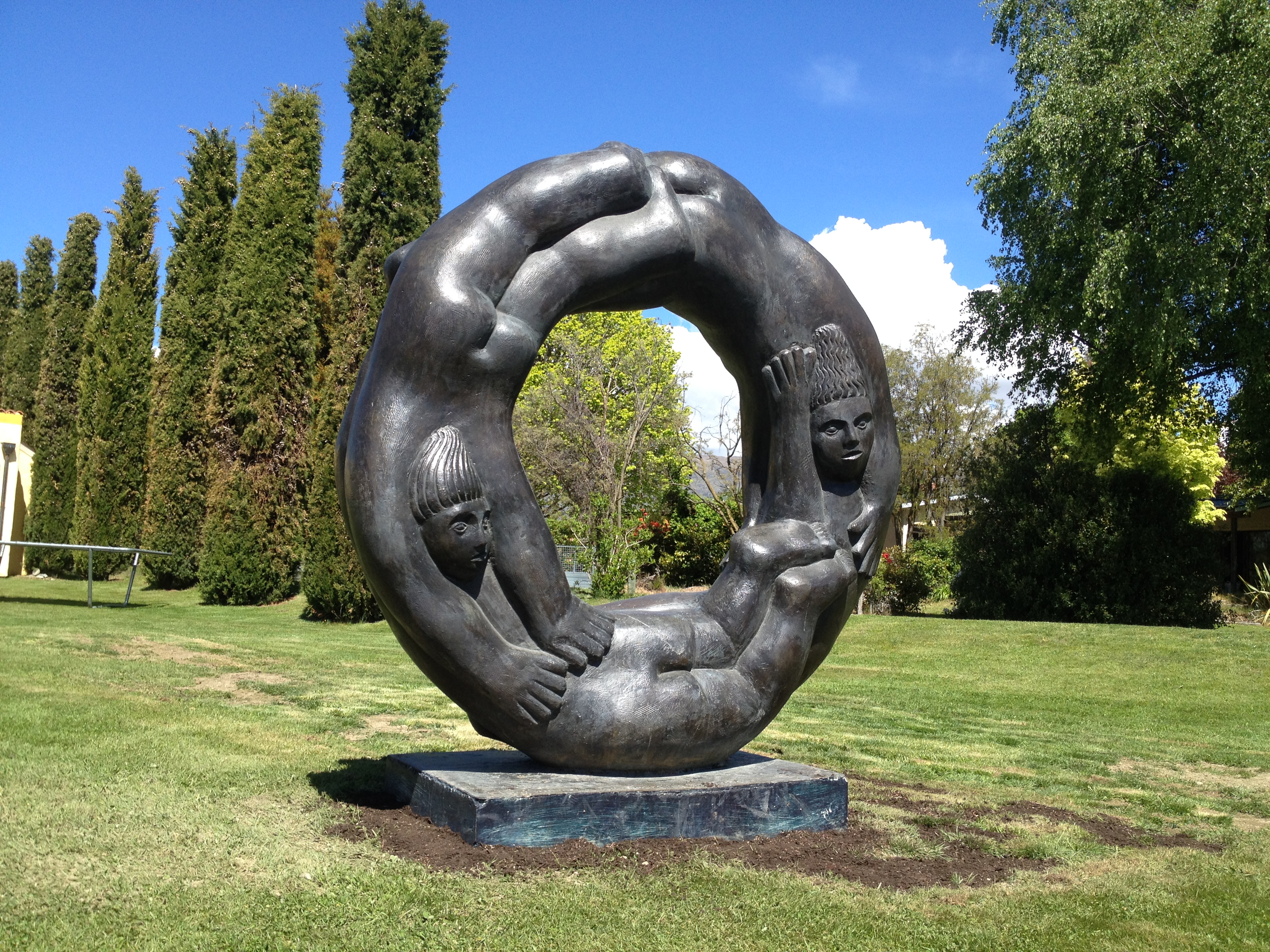 Encircling the Baroque