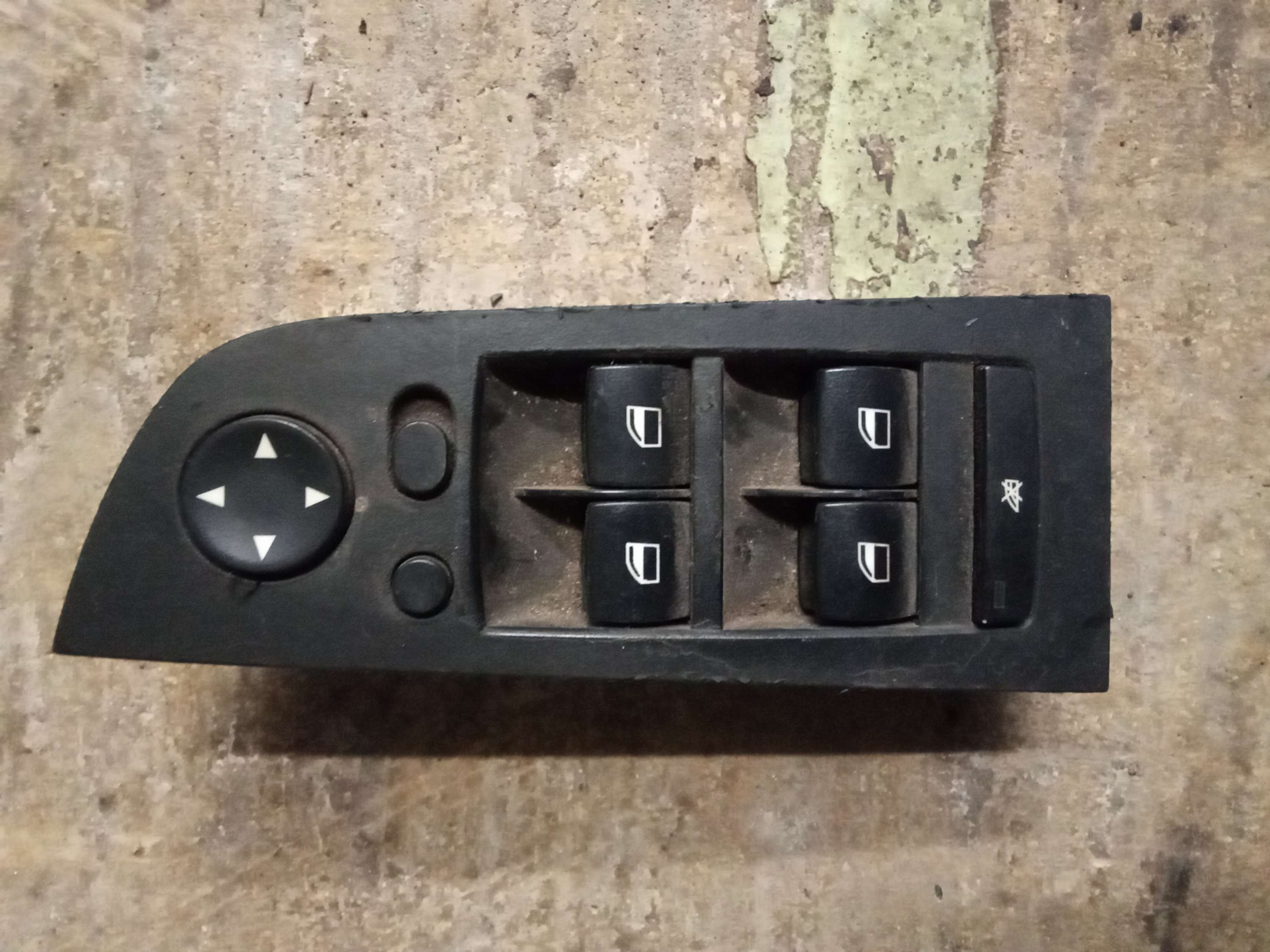 E90 E91 Front Left Drivers Power Window Switch 6948632