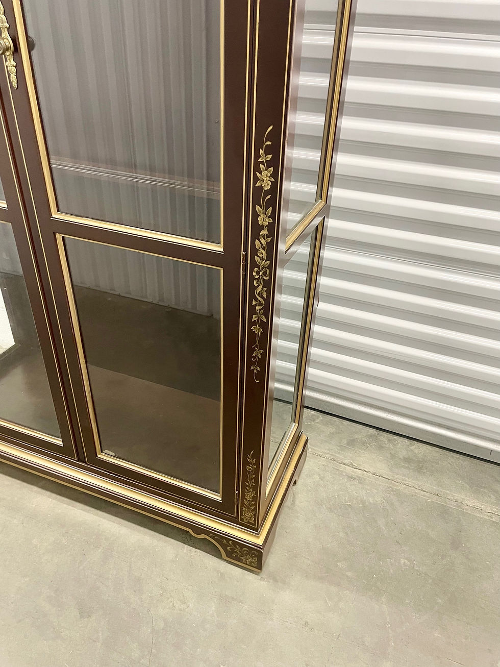 Thumbnail: Late 20th Century Illuminated Chinoiserie Display Cabinet