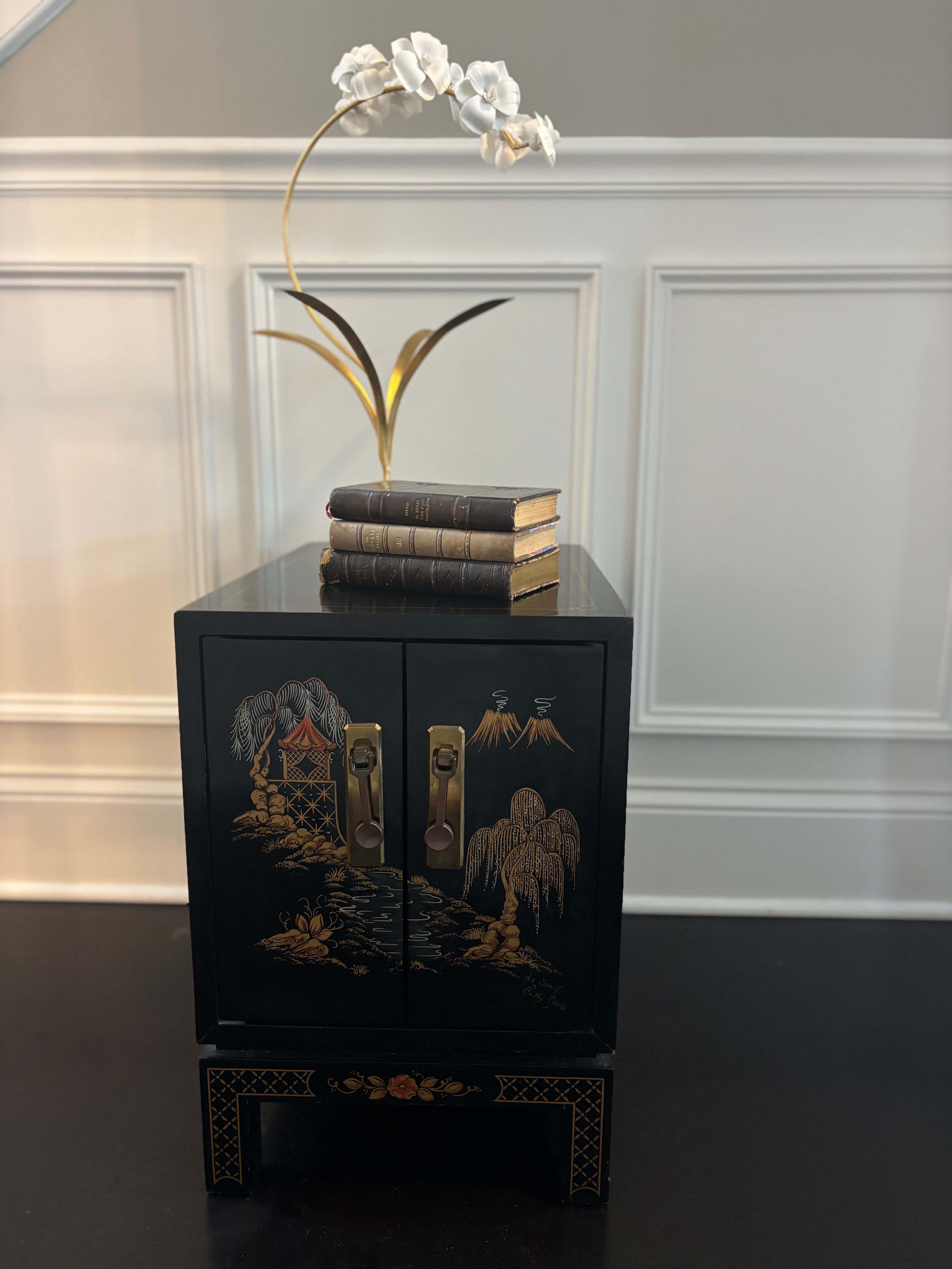 Chinoiserie Style Accent Table/Cabinet