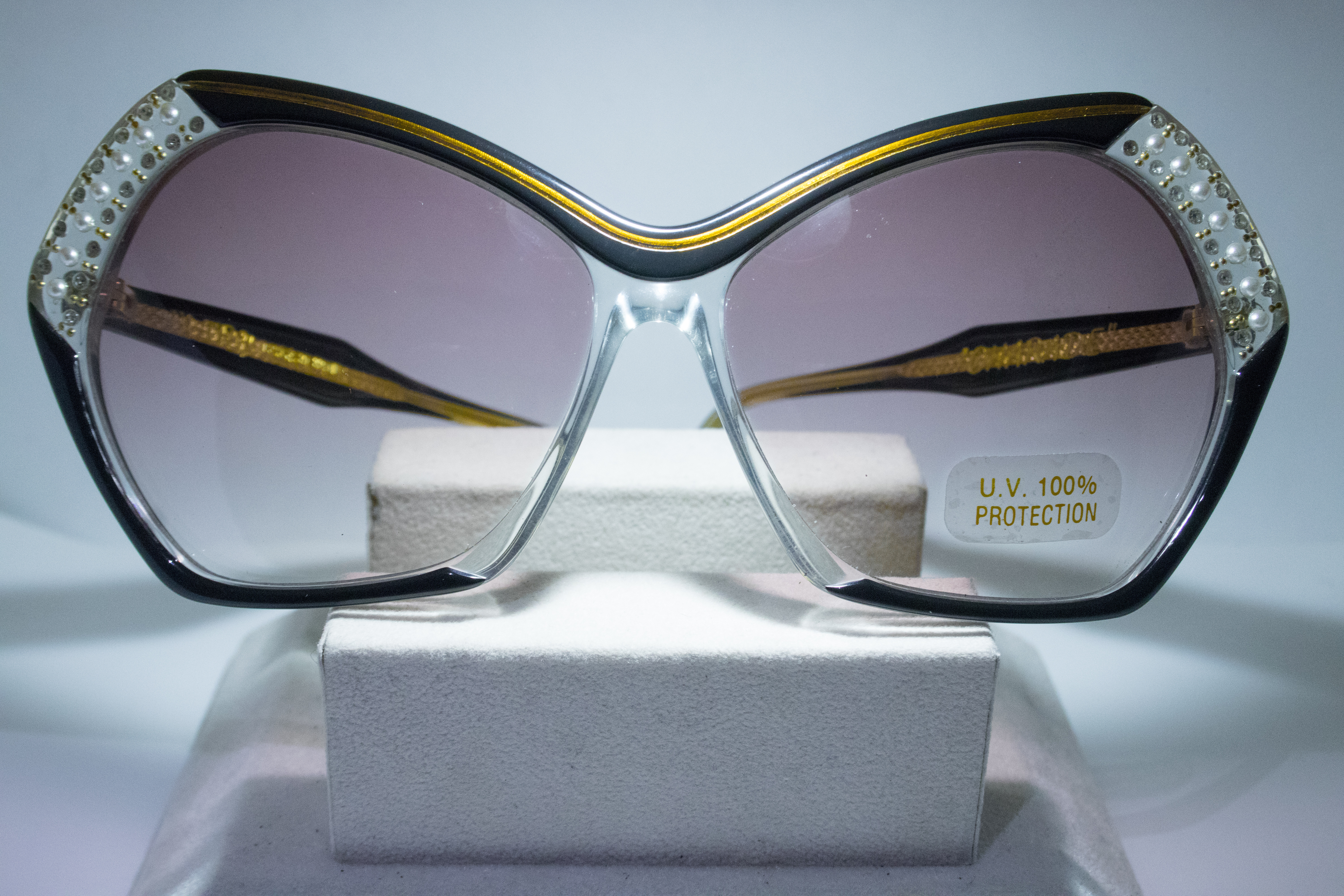 Ultra Brand "Charade" Women's Sunglasses