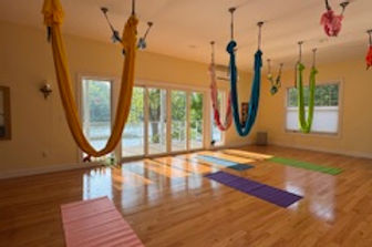 Studio Photo 2.jpg