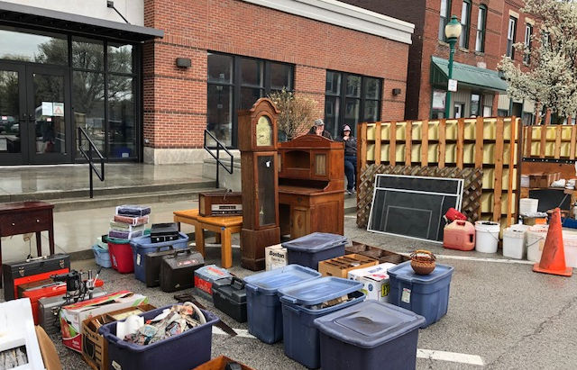 Community ready for sale day