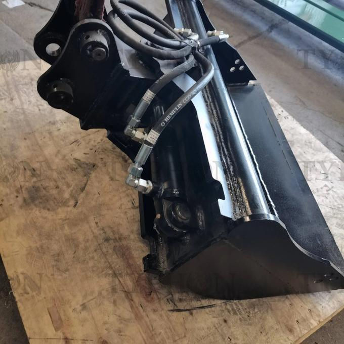 Thumbnail: 2.5 Ton Excavator Attachment Hydraulic Tilt Bucket 800mm Tilting Bucket 31 inch