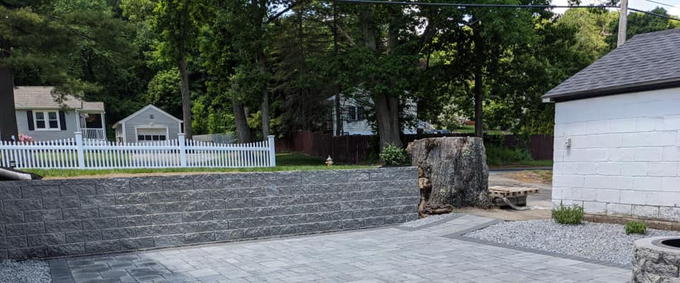 Retaining Walls in Massachusetts | retaining wall caps | retaining wall ma | JF Gray Landscape Construction