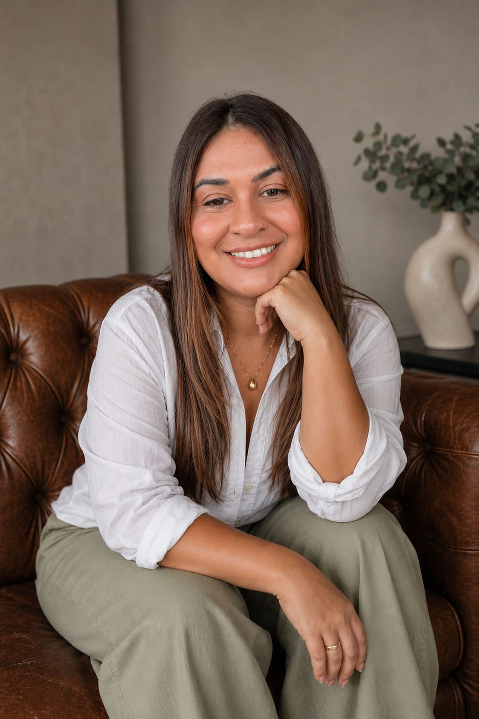 Conhecimento, acolhimento e propósito definem a trajetória de Danyelle Almeida, referência em bem-estar e qualidade de vida.