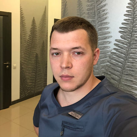 Енборисов Григорий Андреевич. Стоматолог. Центр Швейцарской Стоматологии. Екатеринбург