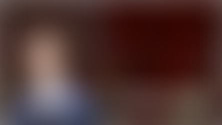 Post extractive implant in the aesthetic area