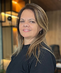 LUCIANA OLIVEIRA.jpg