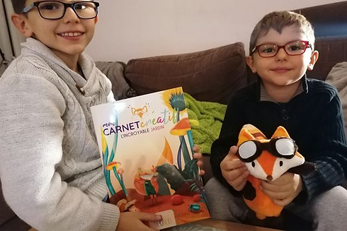 peluche-edgar-enfant1.png