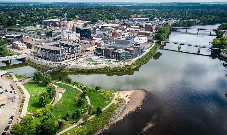 Eau Claire Wisconsin Photo.webp