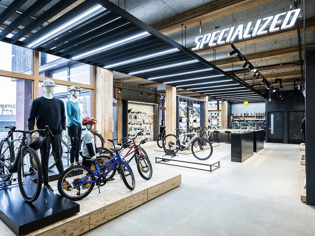 北海道・北広島市 F ビレッジ 1 番地 THE LODGE・Specialized Hokkaido Ballpark F Village Experience Center