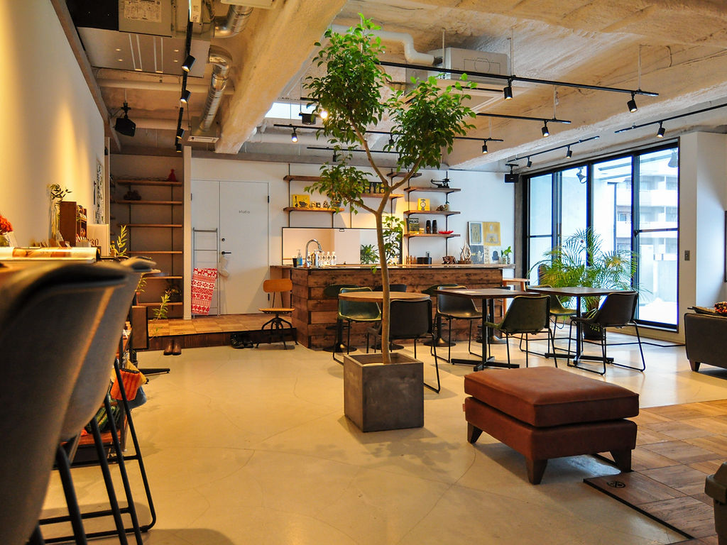 北海道のレンタルスタジオ・間借りカフェスペースの内装デザイン事例(株式会社 35design) 北海道のレンタルスタジオ・間借りカフェスペースの内装デザイン事例(株式会社 35design)