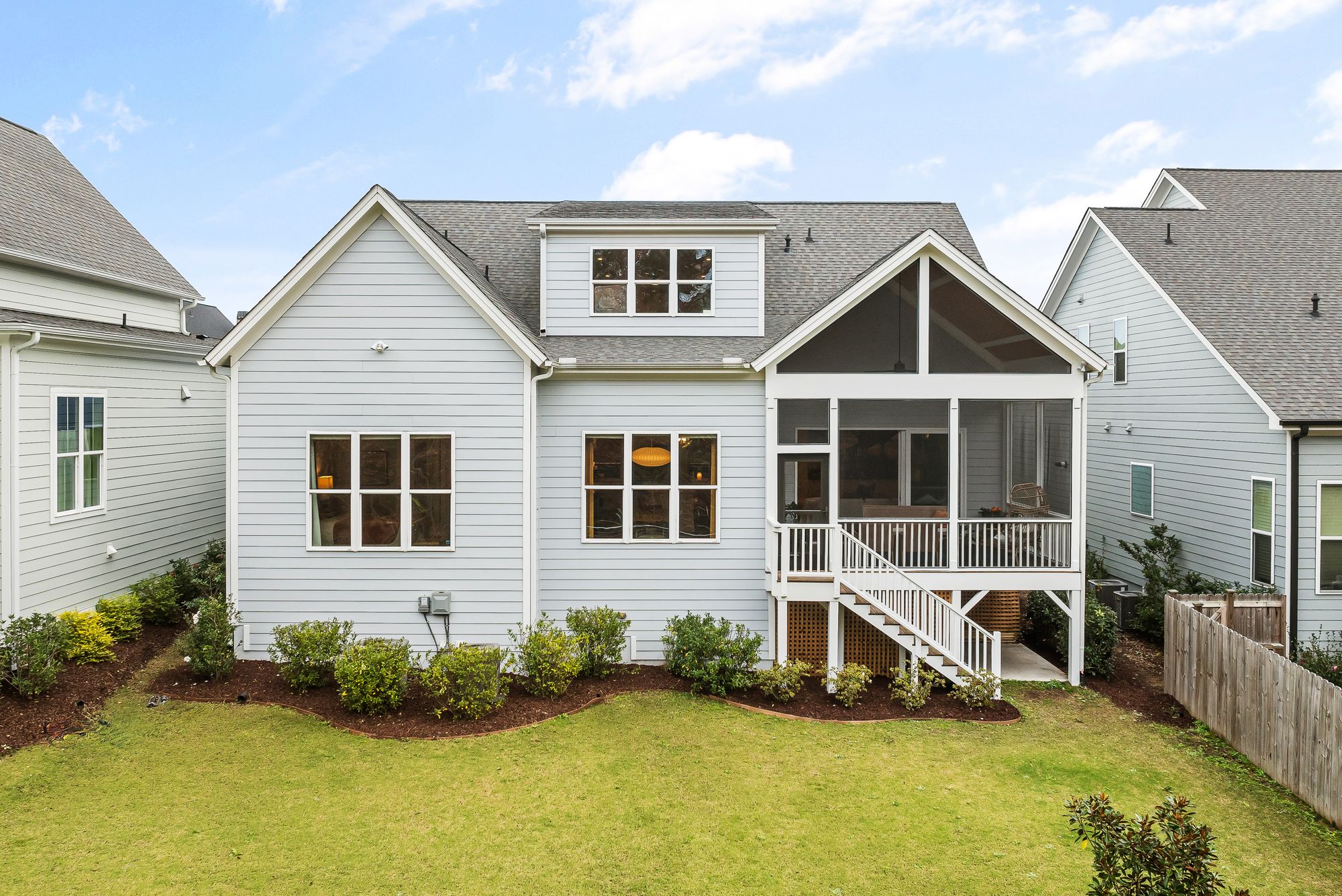 Your next move in Placer County deserves a clear plan. Work with Daniel Smallie to focus your home search, prepare your property for sale, or bring both transactions together around your goals.