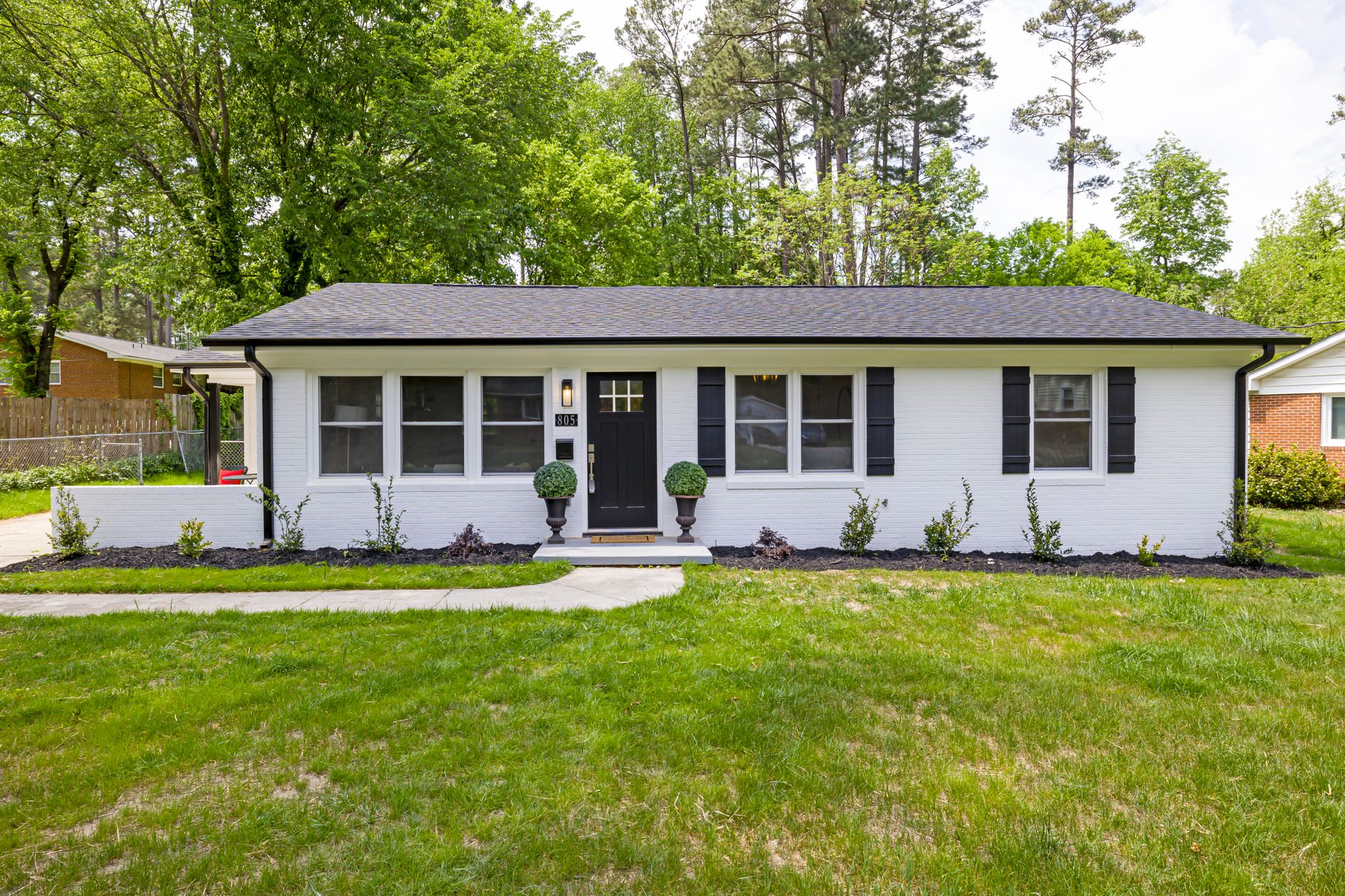 Your next move in Citrus Heights deserves a clear plan. Work with Daniel Smallie to focus your home search, prepare your property for sale, or bring both transactions together around your goals.