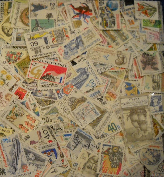 400 MINT CZECHOSLOVAKIA