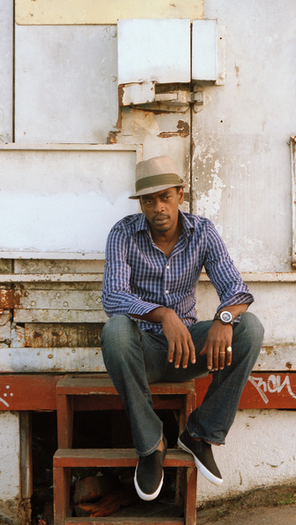 Seu Jorge lança nesta sexta-feira “The Other Side”