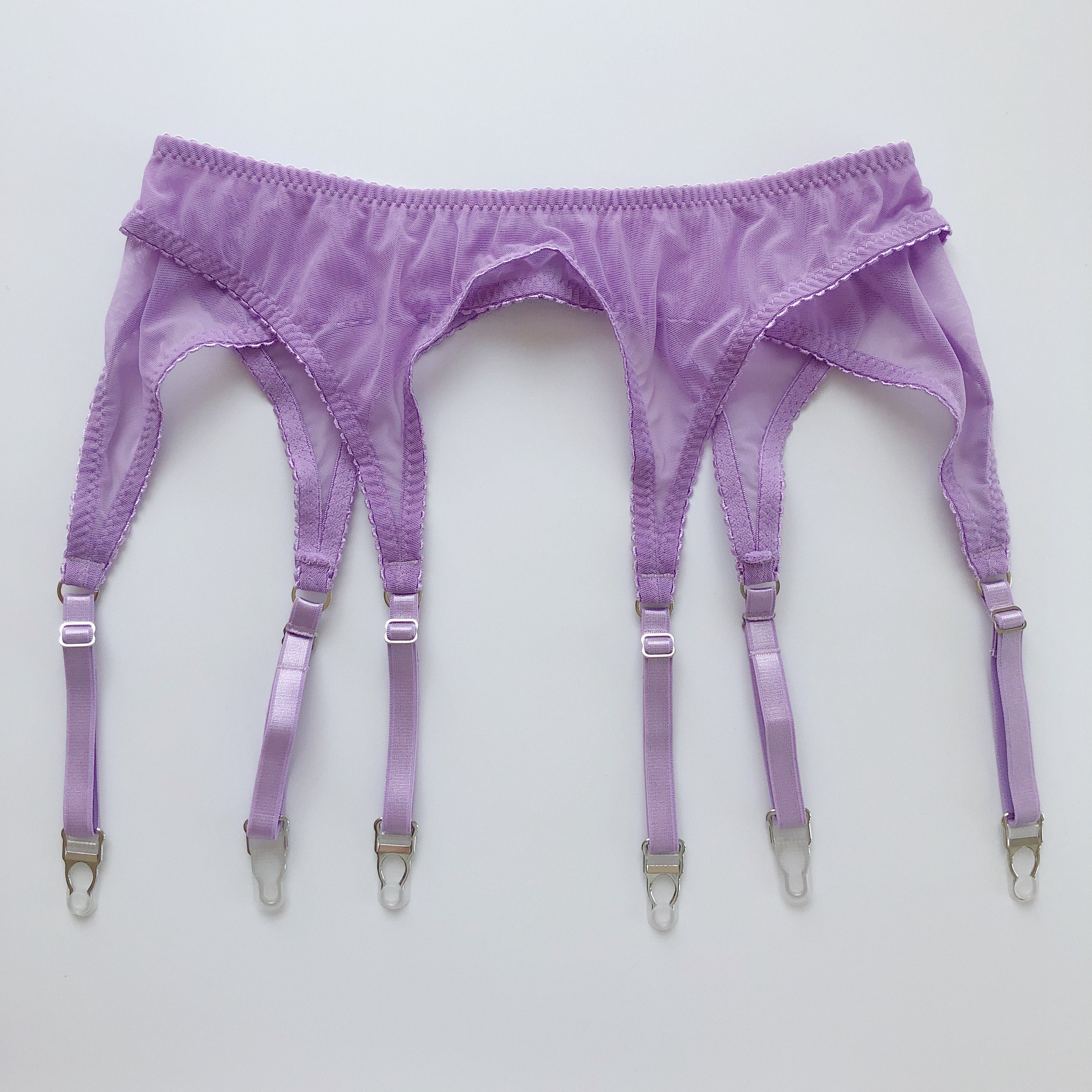 Basic lavender suspender belt