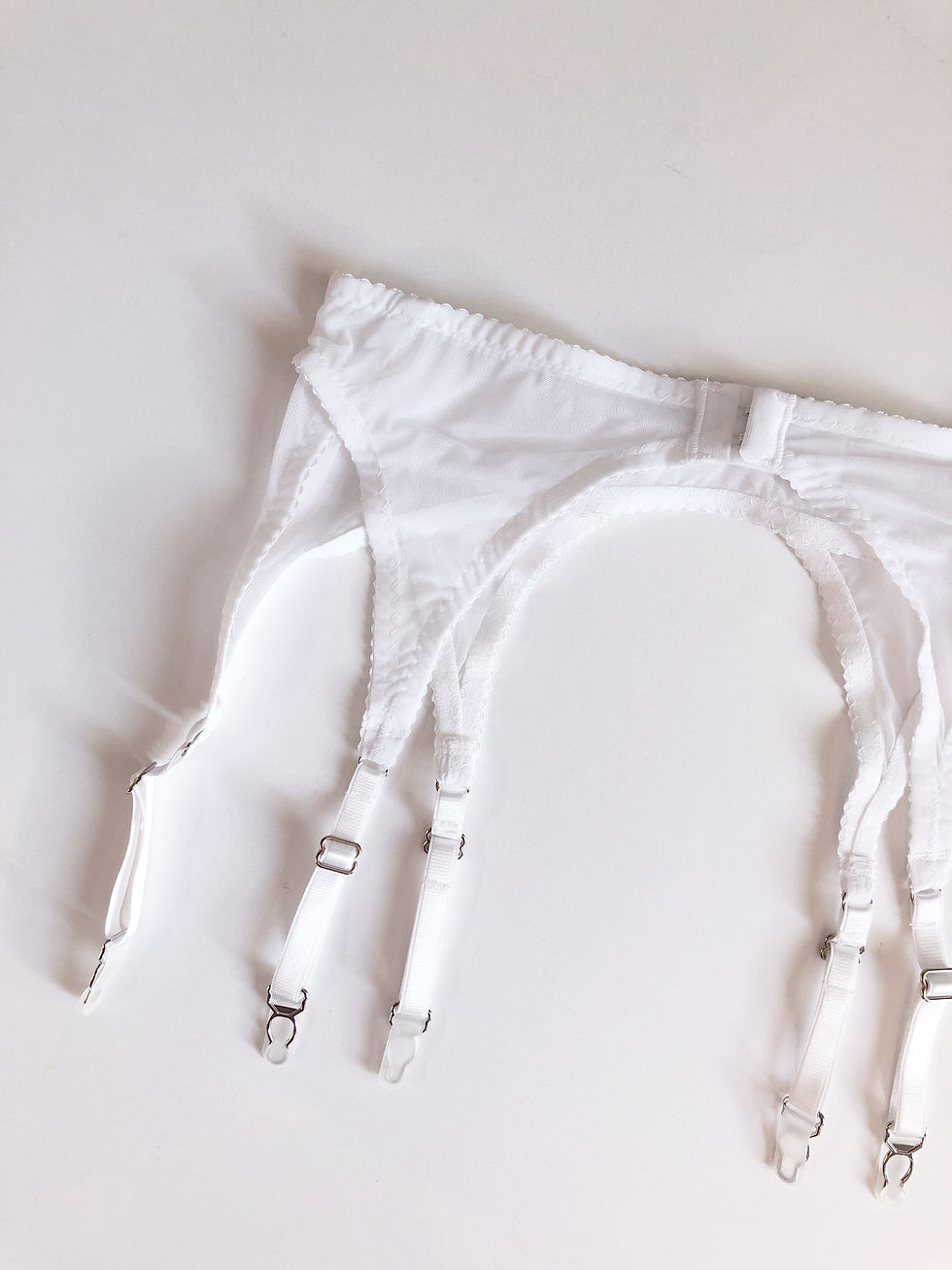 Thumbnail: Basic white suspender