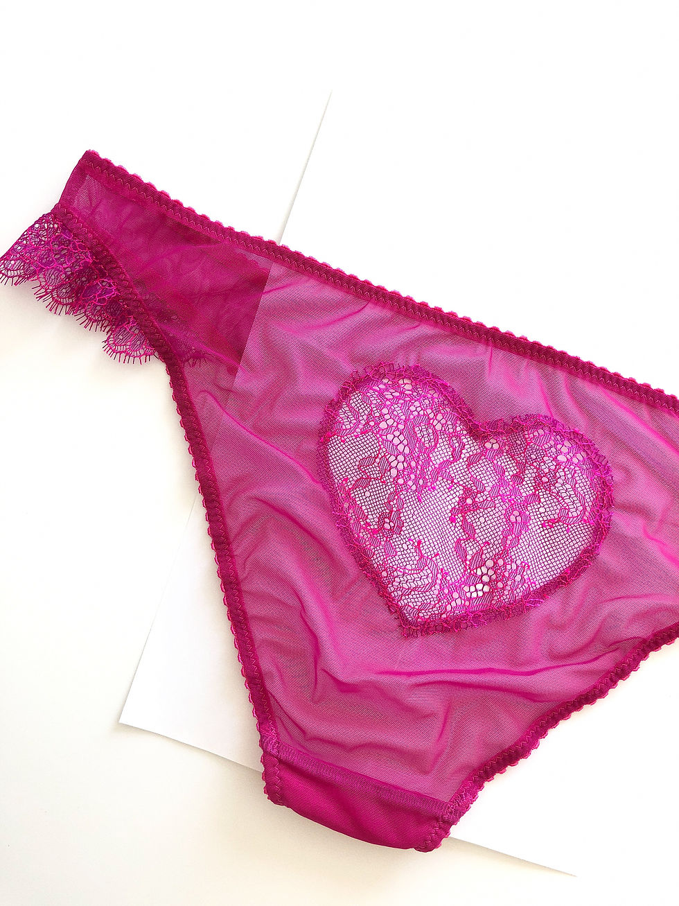 Thumbnail: Dahlia brief