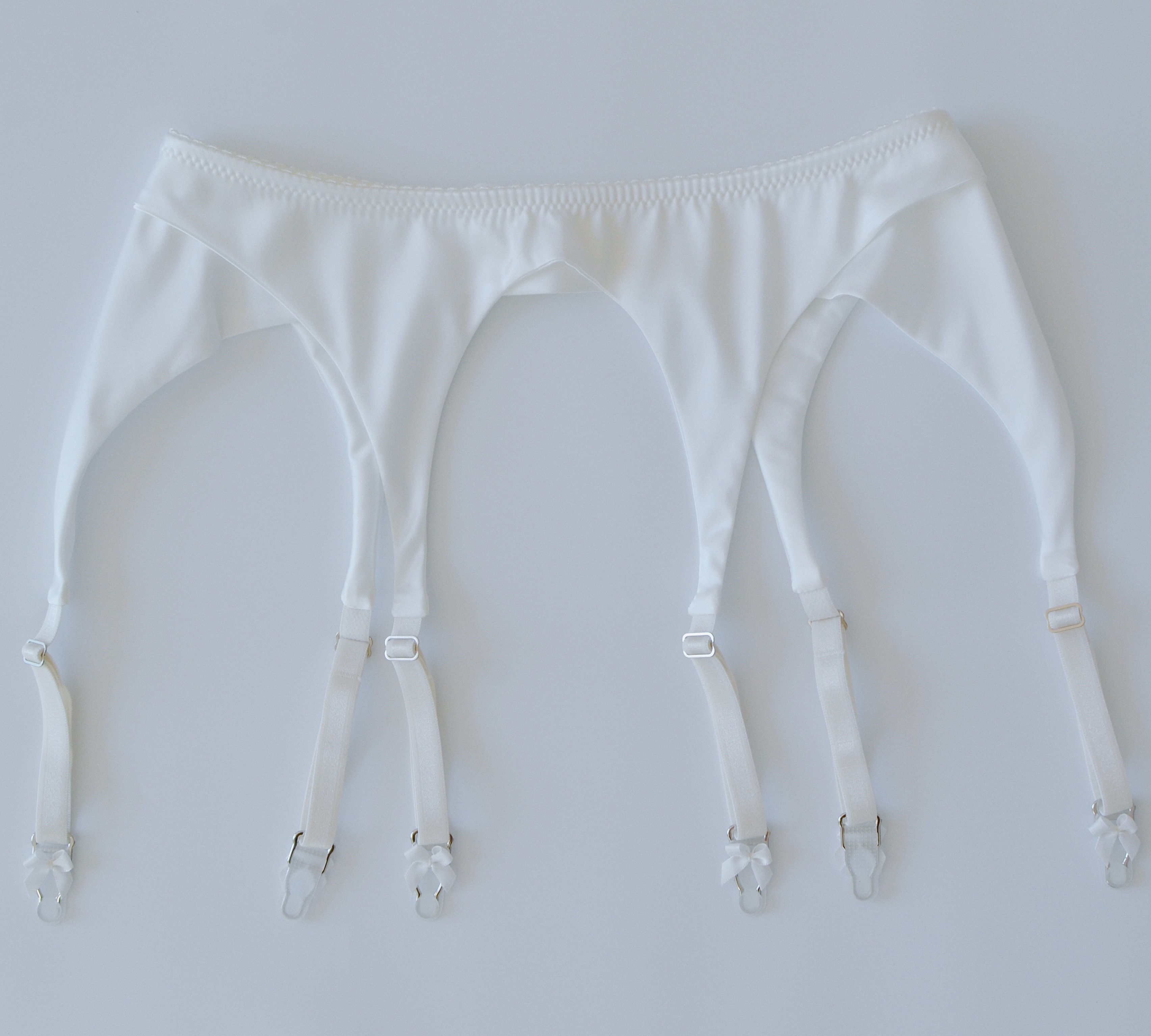 Marie Antoinette Warm White Suspender belt