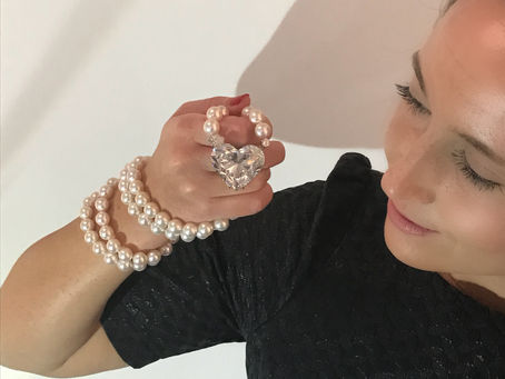 The Magnificent "Legend" necklace tops Christie's jewelry auction in Geneva