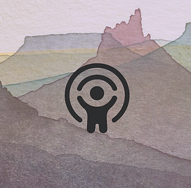 Logo minimaliste noir représentant un être humain entouré de cercles concentriques, symbol