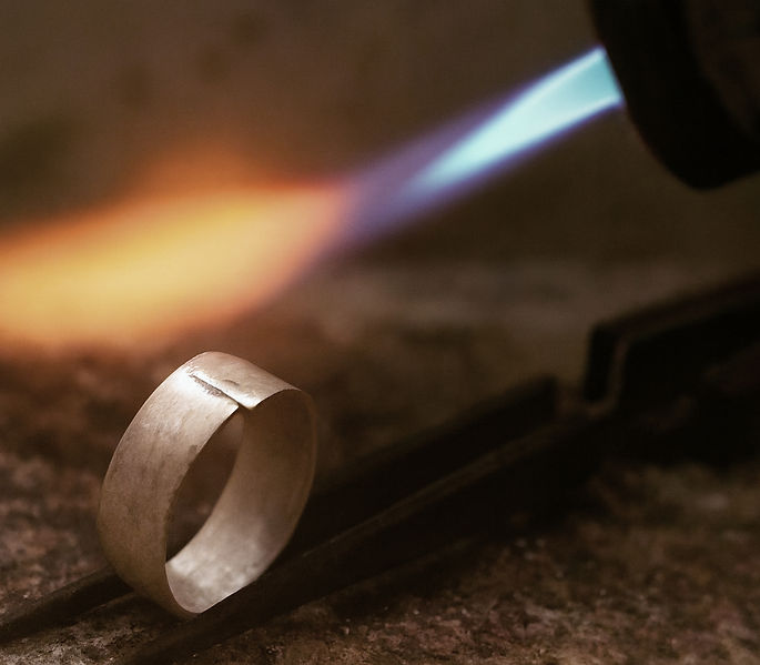 ChatGPT Image Aug 16, 2025, 06_48_12 PM_edited.jpg