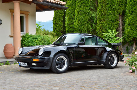 Porsche 930 Turbo mit aufwendig revidiertem Motor und wenigen Kilometern. Standort: Bad Wiessee am Tegernsee