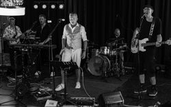 2025-06-21_21-44-17_9560-2