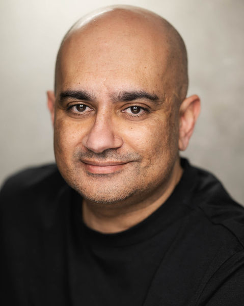 Hitesh Garach 001 RETOUCHED 10x8 WEB.jpg