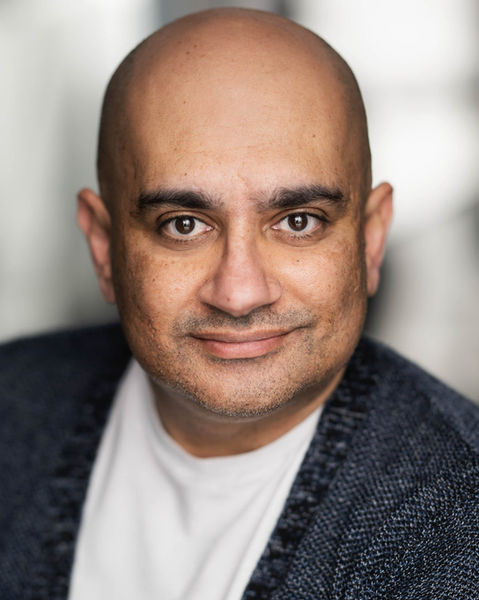 Hitesh Garach 135 RETOUCHED 10x8 WEB.jpg