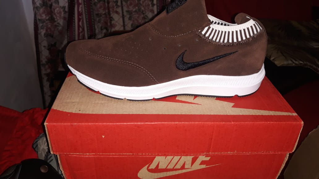 Tenis importado Cod. 217