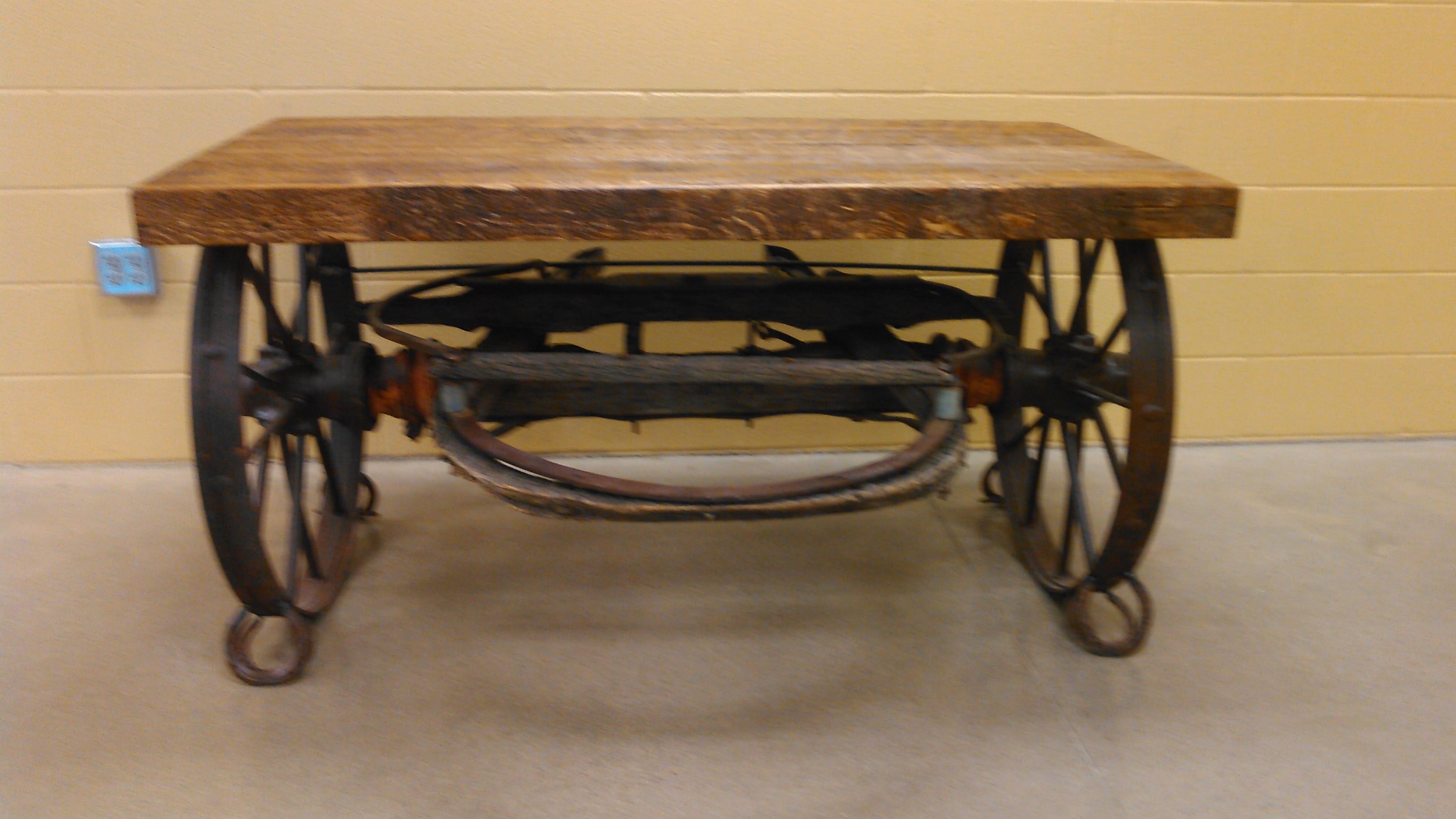 Wagon Wheel Axle Table